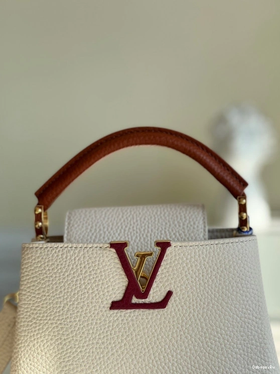 MINI CAPUCINES VUITTON LOUIS 0120